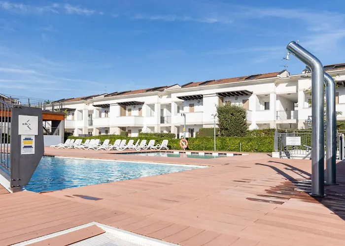 Comfortable Flat In A With Swimming Pool * Бибионе