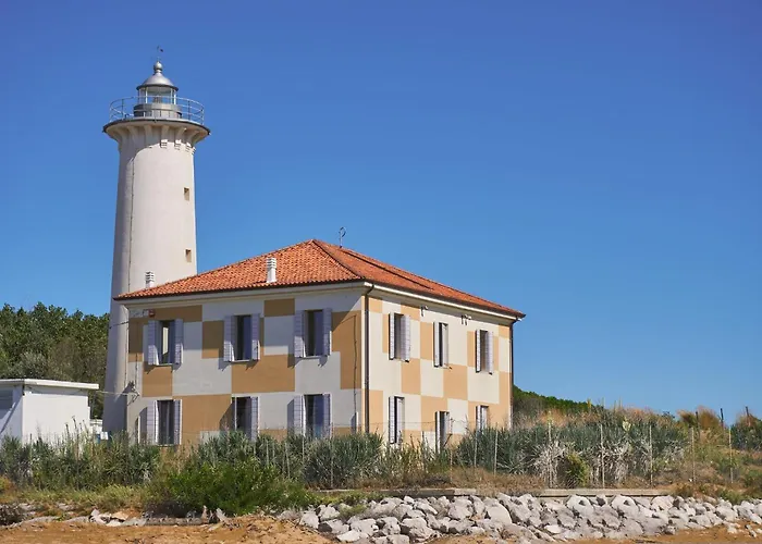 Comfortable Flat In A With Swimming Pool