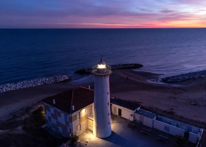 Апартаменты Comfortable Flat In A With Swimming Pool *