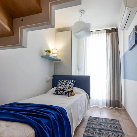 Comfortable Flat In A With Swimming Pool Lejlighed *