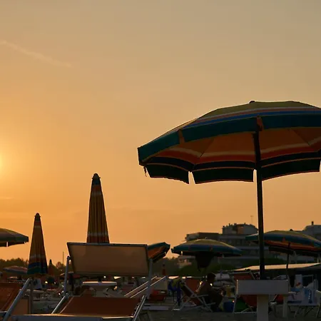 Διαμέρισμα Comfortable Flat In A With Swimming Pool