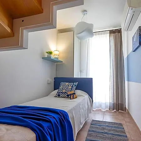 Comfortable Flat In A With Swimming Pool