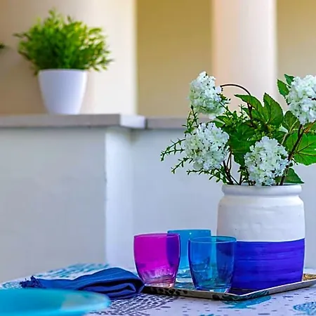 Comfortable Flat In A With Swimming Pool