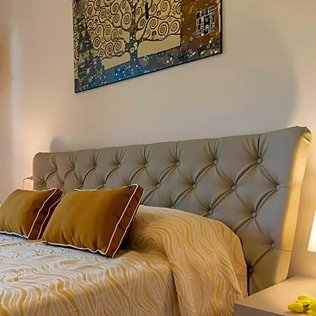 Διαμέρισμα Comfortable Flat In A With Swimming Pool *