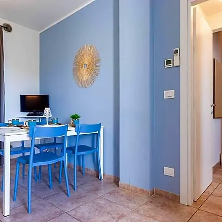 Comfortable Flat In A With Swimming Pool Διαμέρισμα *