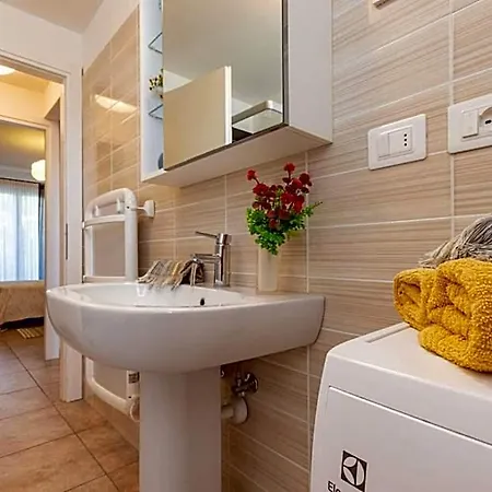 Comfortable Flat In A With Swimming Pool Διαμέρισμα Μπιμπιόνε