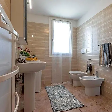 Comfortable Flat In A With Swimming Pool Διαμέρισμα