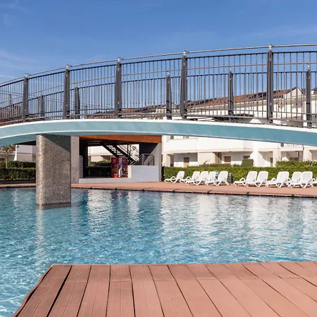 Comfortable Flat In A With Swimming Pool