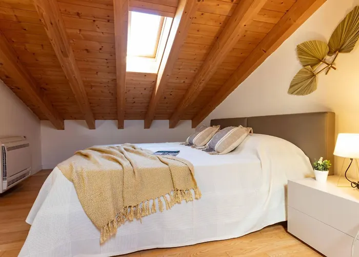 Comfortable Flat In A With Swimming Pool Lägenhet *