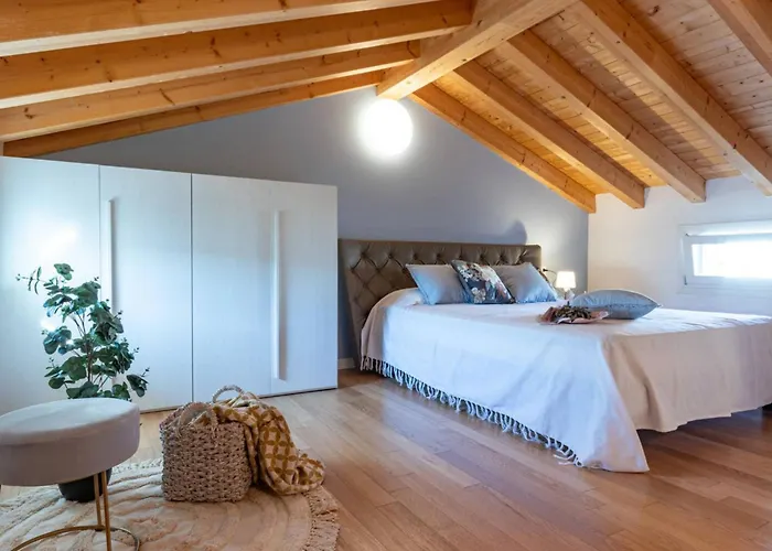 Comfortable Flat In A With Swimming Pool