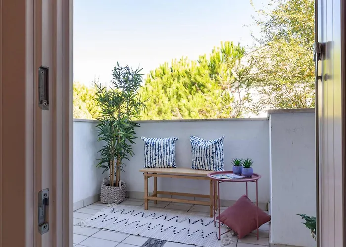 Comfortable Flat In A With Swimming Pool