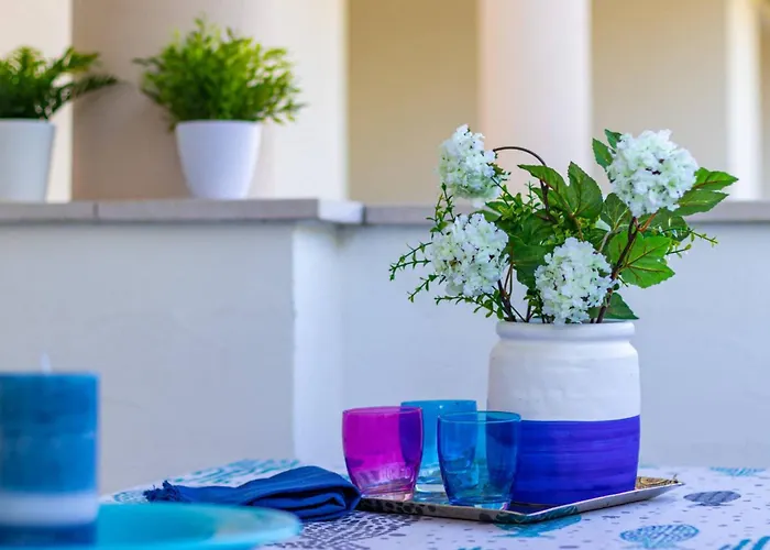 Lägenhet Comfortable Flat In A With Swimming Pool *